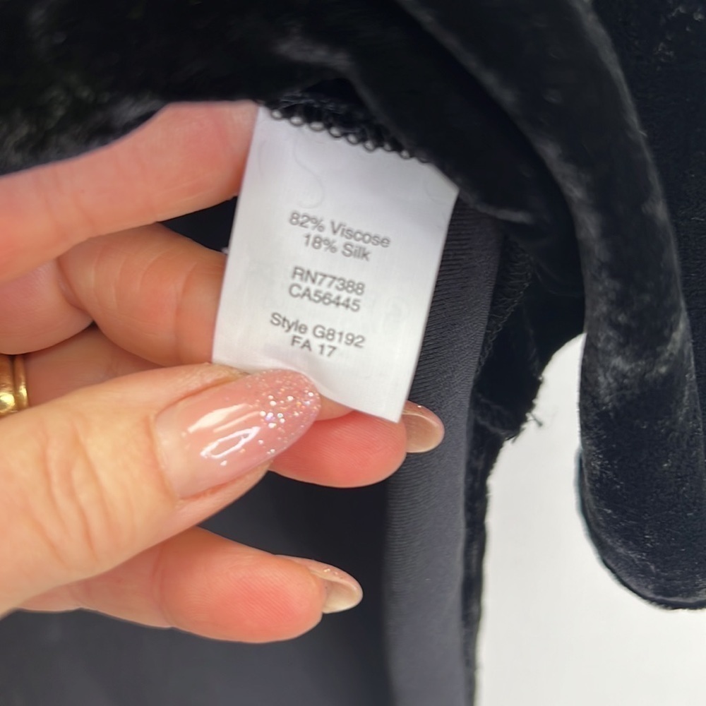 MADEWELL Black Velvet Flutter Sleeve Top Size S - Picture 9 of 9